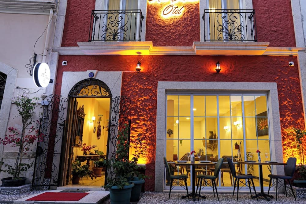 ATAÇEŞME OTEL