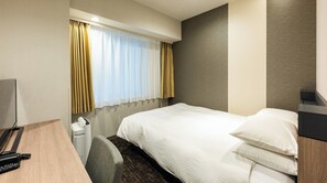 1 bedroom, desk, iron/ironing board, free WiFi - All rooms are nonsmoking Semidouble with bath / Chuo-ku Tokyo (Chuo-ku)