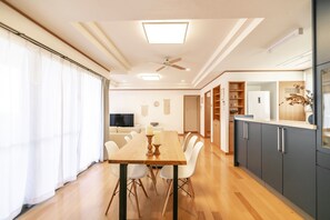 Dining - Spacious 100 2LDK Approved by travel influencer / Ishigaki Okinawa (Ishigaki)