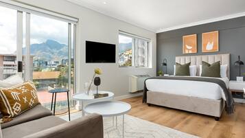 1 chambre, coffres-forts dans les chambres, fer et planche à repasser