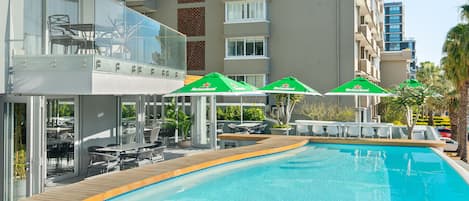 Piscine extérieure