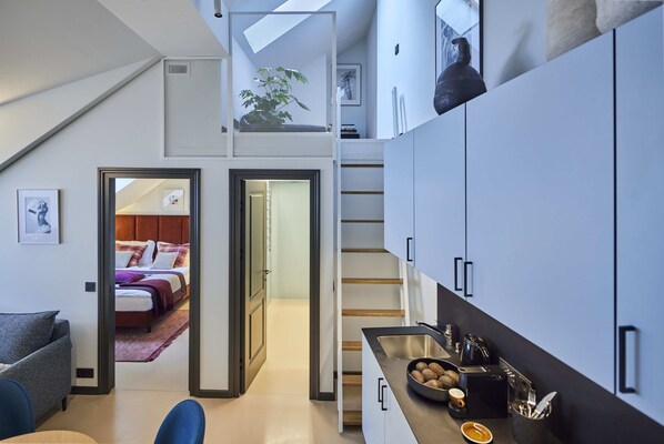 In-room safe, iron/ironing board, free WiFi, bed sheets