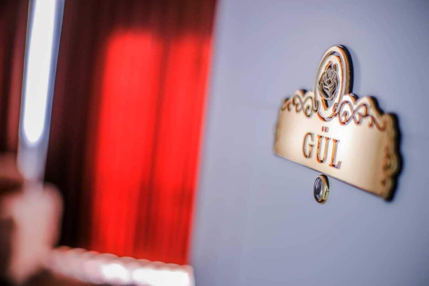 1 bedroom, desk, free wifi, bed sheets