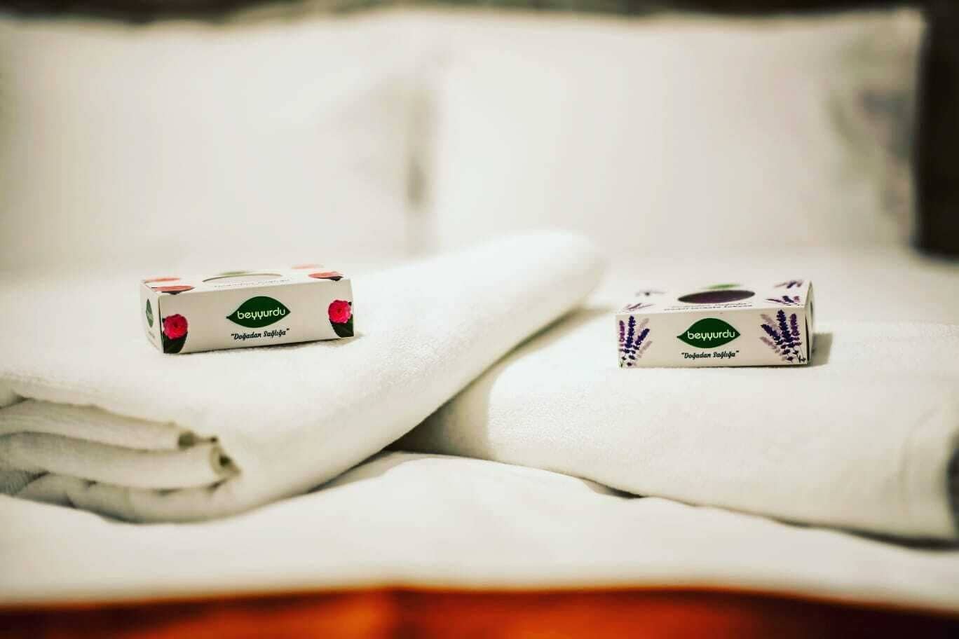 1 bedroom, desk, free wifi, bed sheets