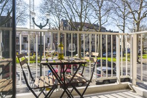 City Apartment | Balcony view - Brussels Cosy Voltaire Residence (Brussels)