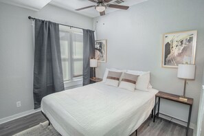 Casa (3 Bedrooms) | 3 dormitorios, tabla de planchar con plancha, ropa de cama