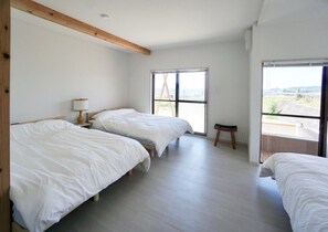 1 bedroom, desk, free WiFi, bed sheets