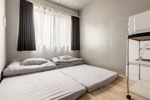 1 多间卧室、办公桌、熨斗/熨衣板、免费 WiFi