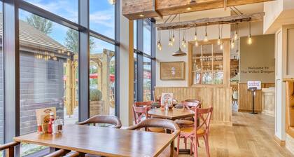 Premier Inn Milton Keynes - Willen Lake