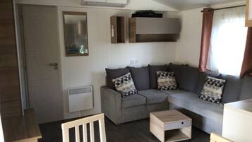 Futbolito y tenis de mesa