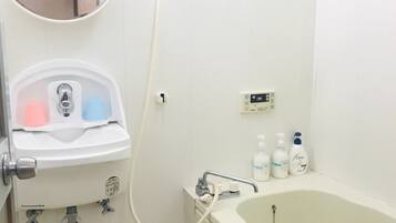 Hair dryer, towels