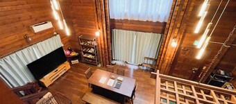 A lodge with a fireplace nestled in the forest of Aso accommodates up to 9 people / Aso Kumamoto