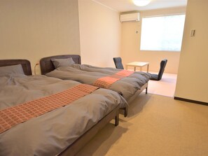 1 bedroom, desk, free WiFi, bed sheets - JapaneseWestern style room 2 people 2 semido / Ashigarashimo-gun Kanagawa (Ashigarashimo-gun)