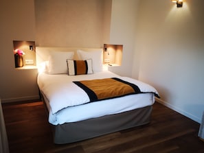 1 bedroom, premium bedding, minibar, in-room safe - Hotel Konine - Les Suites  (Montceau-les-Mines)