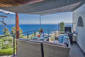 Apartamento Confort, terraza, vistas al mar (Cuisine séparée, accès par terrasse) | Terraza o patio