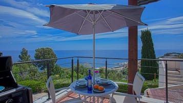 Appartement Standard, patio, vue mer | Terrasse/Patio