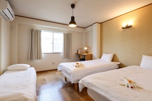 2 habitaciones, escritorio, wifi gratis y ropa de cama