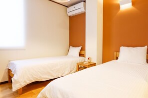 2 slaapkamers, een bureau, gratis wifi, beddengoed