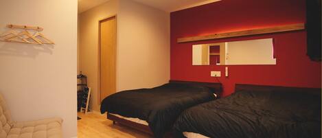 1 habitación, escritorio, wifi gratis y ropa de cama