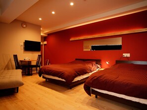 1 bedroom, desk, free WiFi, bed sheets