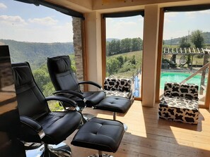 屋外プール、温水プール