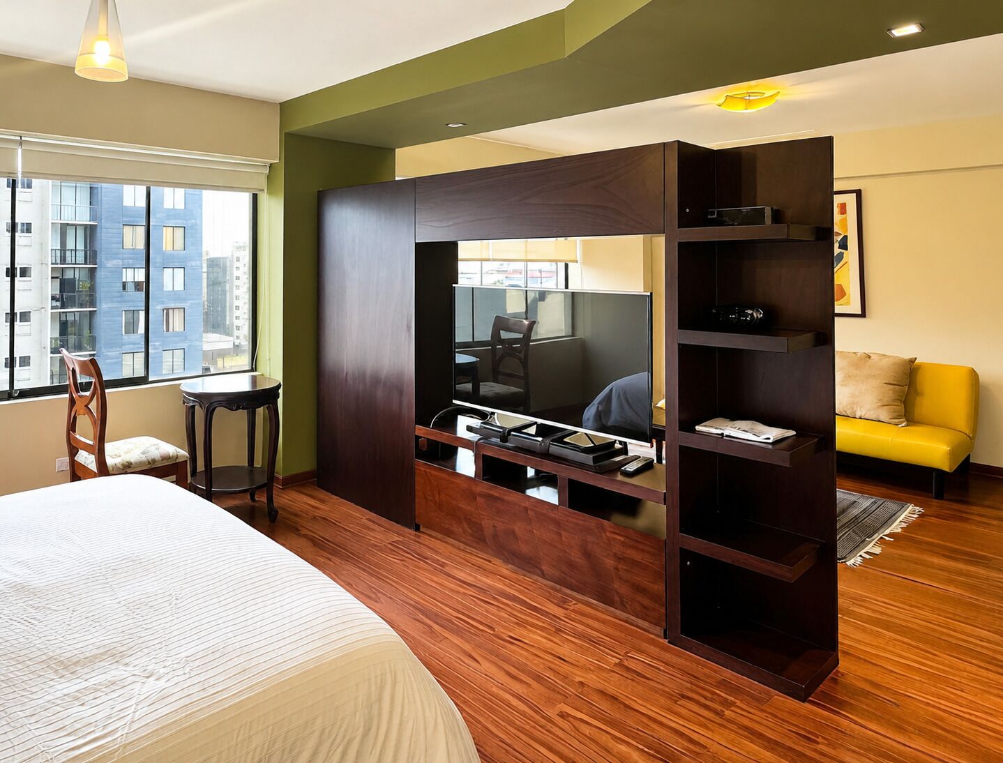 1 dormitorio, escritorio, tabla de planchar con plancha y wifi gratis
