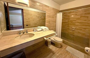 Shower, hair dryer, towels, soap - Aparts4Days 1-Bedroom Loft in Downtown Miraflores Near the Malecón (Miraflores)