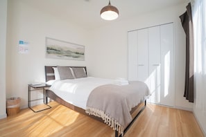 5 bedrooms, desk, free WiFi, bed sheets - Sumiyoshi 201 Namba Shinsaibashi  Direct Access - Sumiyoshi Marie 2F / Osaka Ōsaka (Osaka)