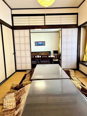 Interior - Mitsuba House Free BBQ rental Isobe Onsen 4min Karuizawa 40min Tokyo 90min 144 Max 14 - Rental of a whole building / Annaka Gunma (Annaka)