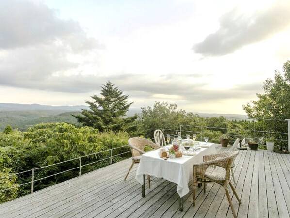 Dining - Flowing from the source A completely private res / Kirishima Kagoshima (Kirishima)