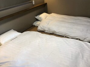 3 bedrooms, desk, free WiFi, bed sheets - Newly built cottage in July 2nd year of Reiwa A  / Minamitsuru-gun Yamanashi (Minamitsuru-gun)