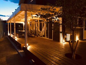 Outdoor dining - Newly built cottage in July 2nd year of Reiwa A  / Minamitsuru-gun Yamanashi (Minamitsuru-gun)