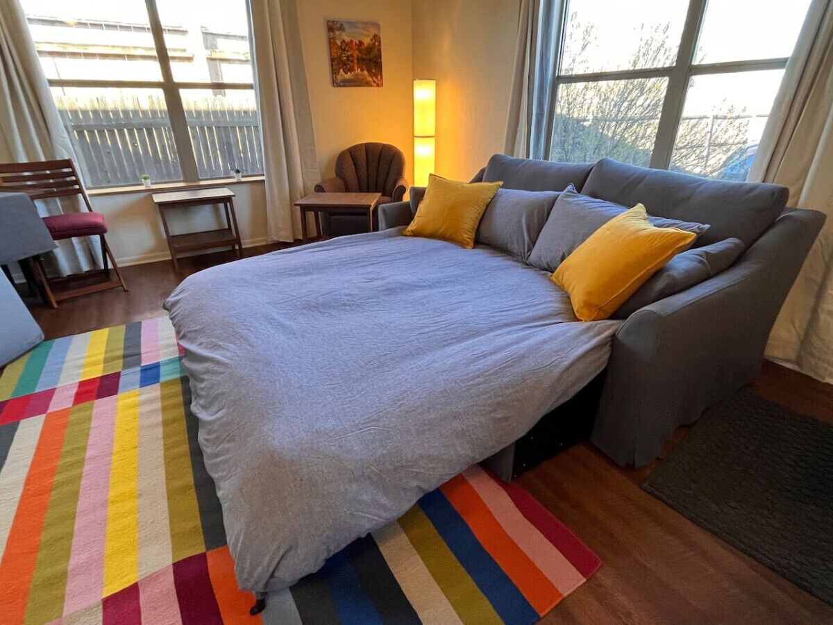 1 chambre, bureau, fer et planche à repasser, Wi-Fi