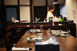 Dining - Special building with cypress bath Kanazawa oneb / Kanazawa Ishikawa (Kanazawa)