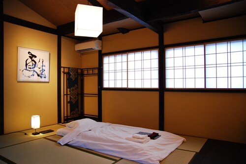 A quiet and calm Kanazawa onebuilding inn with a  / Kanazawa Ishikawa