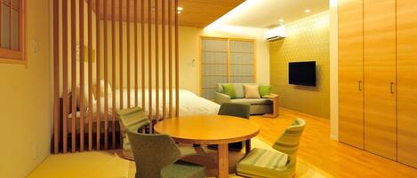 1 bedroom, desk, free WiFi, bed sheets