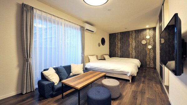 1 slaapkamer, een bureau, een strijkplank/strijkijzer, gratis wifi