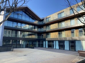 واجهة المنشأة