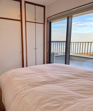 3 Schlafzimmer, Schreibtisch, kostenloses WLAN, Bettwäsche