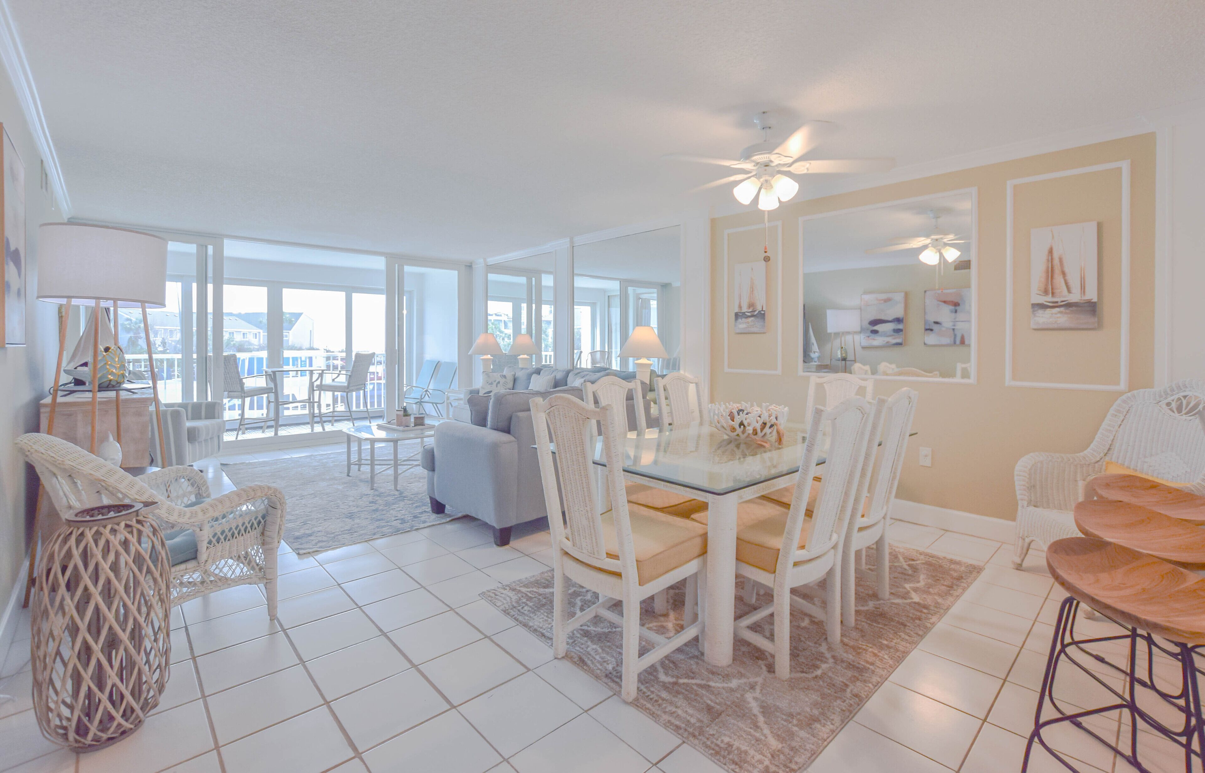 2 Bedroom 2 Bath Condo! Recently Updated! Sleeps 8