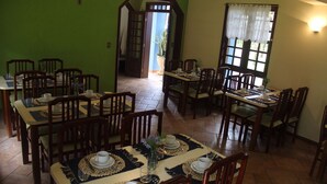 Restaurant - Estância Exótica (Inhauma)