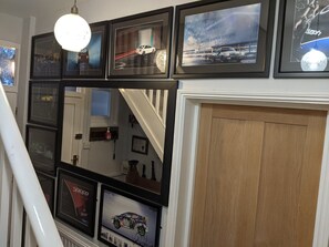 Unclassified image, 2 of 27, button - Lovely Stables mew's house in hidden town location (Royal Tunbridge Wells)