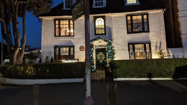 A traditional building with a signboard indicating 'Information Point' and 'The Common'. - Lovely Stables mew's house in hidden town location (Royal Tunbridge Wells)