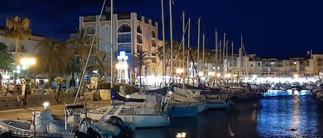 Marina