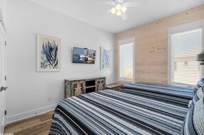 3 habitaciones, tabla de planchar con plancha y wifi gratis 