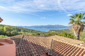 View from property - Coda Cavallo Three-room apartment sleeps 6 with WIFI (Capo Coda Cavallo)