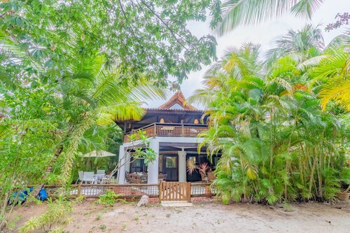 PF25 Ótima Casa 3 Quartos 300m da Praia