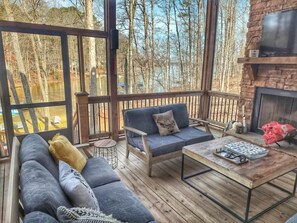 Smart TV, fireplace, video games, books