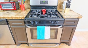 Rumah Klasik, 3 kamar tidur | Dapur pribadi | Lemari es, microwave, oven, dan kompor