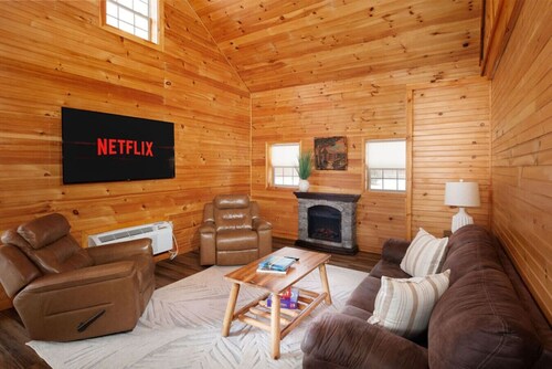 Oak Premier: Family Rustic Log Cabin